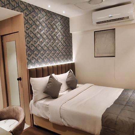 Maxxvalue Hotel Midc - Andheri Mumbai Kültér fotó